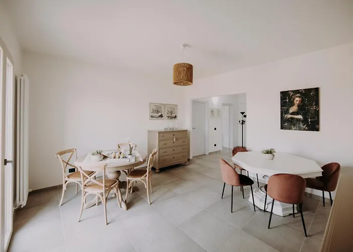 Oda ve Kahvaltı Le Colline